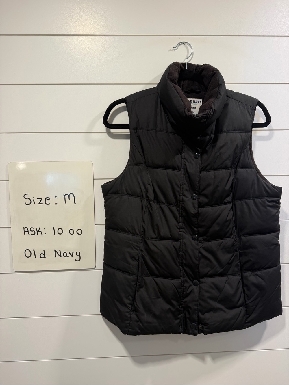 Old Navy Black Quilted Puffer Vest - Women’s M